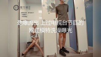 高颜值黑衣妹子【骚劲小妖精】户外小树林大秀，垫子上全裸口交非常诱人，很是诱惑喜欢不要错过