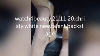 watch4beauty.21.11.20.christy.white.new.talent.backstage