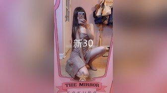 【新片速遞】&nbsp;&nbsp;老道的熟女、口活技能不丢❤️舅妈的逼还是很滑溜，插几下湿漉漉 内射走一个！[60M/MP4/03:42]