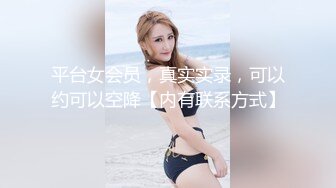 ❤️偷情小娇妻❤️性感尤物小骚货出轨偷情 对镜自拍彻底的展示她淫贱的样子，优雅的外表其实天生就是淫荡下贱的骚婊子