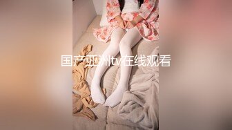 酒店开房操漂亮的大二女友 想模仿AV用脚趾头操女友的B 女友不乐意