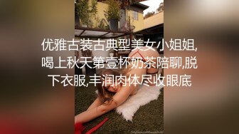 鸭哥硬邦邦探花约了个性感少妇啪啪穿上连体网袜后入猛操